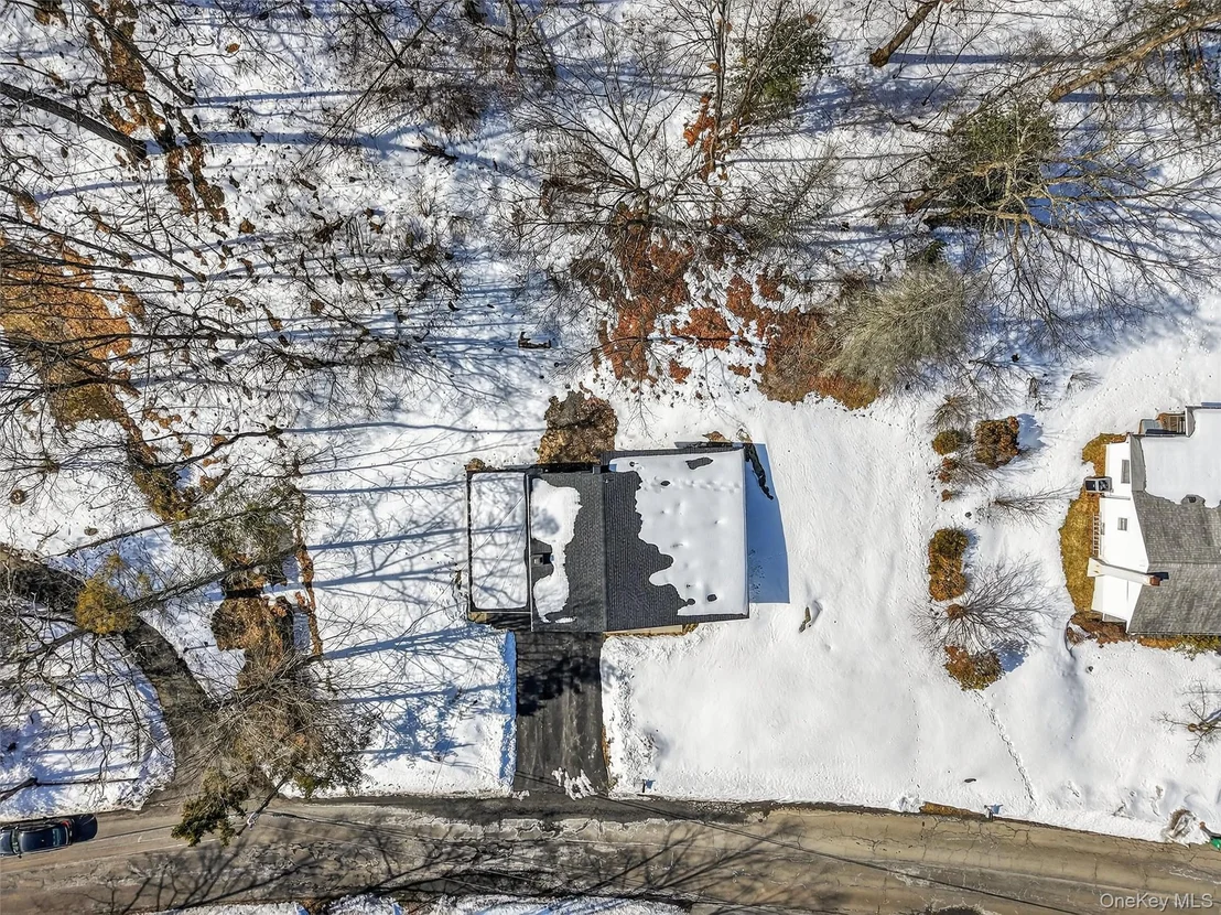 Photo of 74 Roosevelt Road