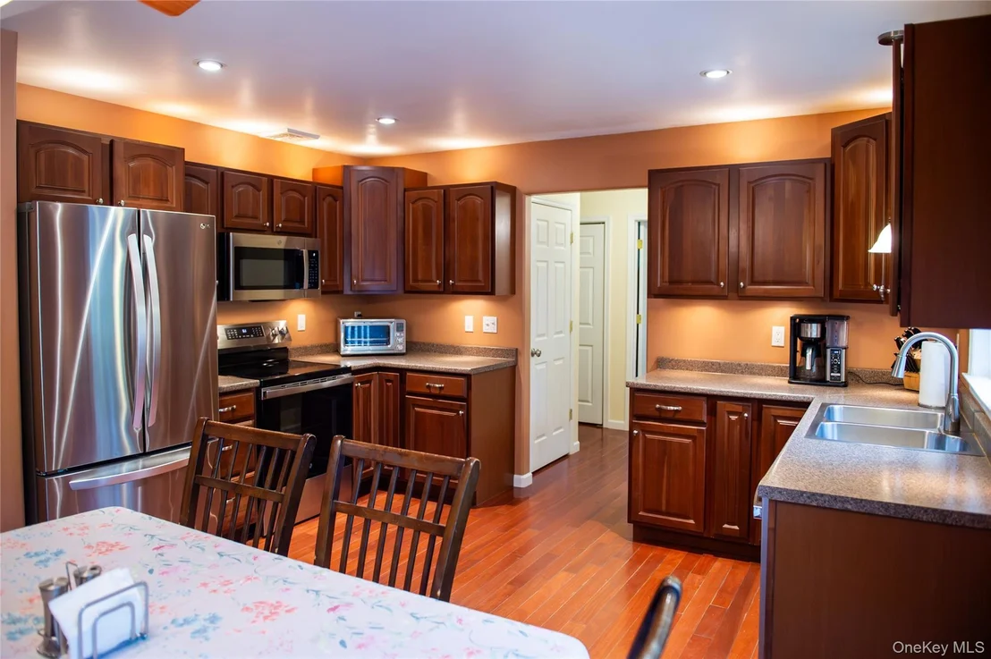 Photo of 9 Robert Drive