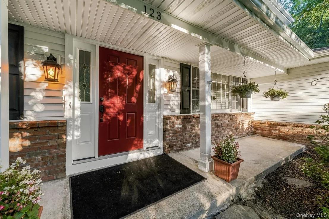 Photo of 123 Pickerel Road