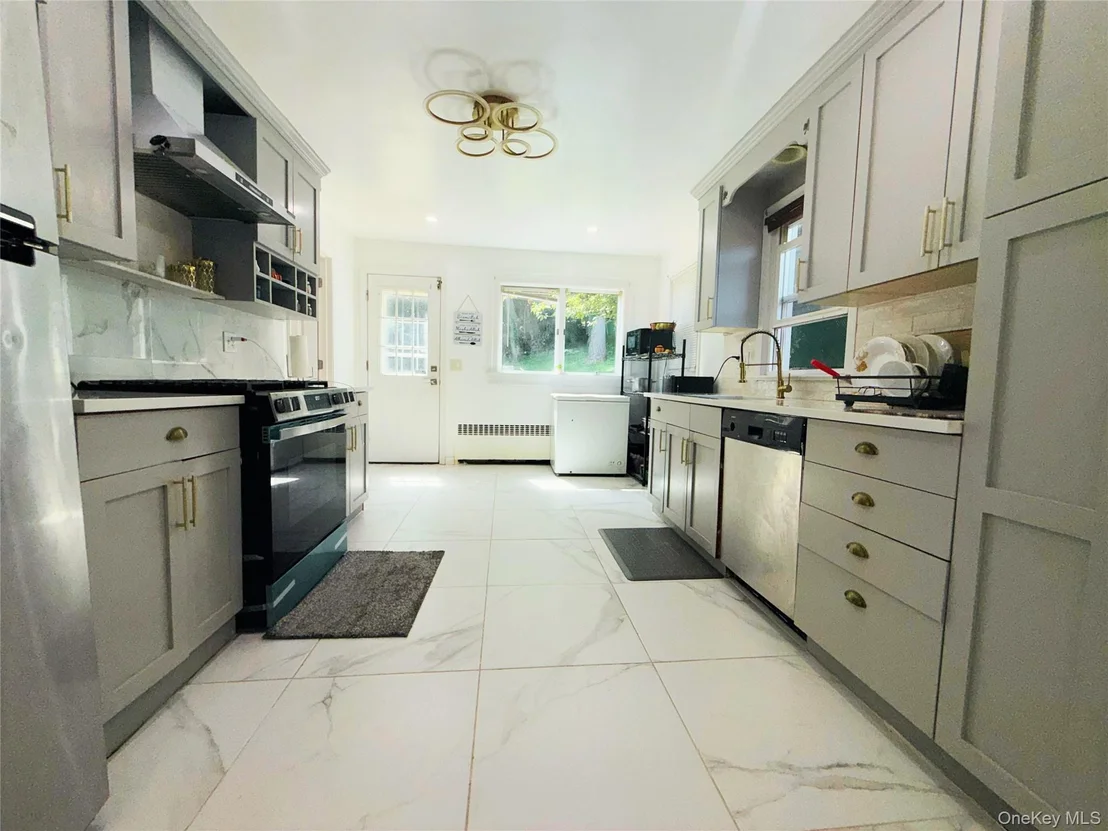 Photo of 9 Valley View Drive