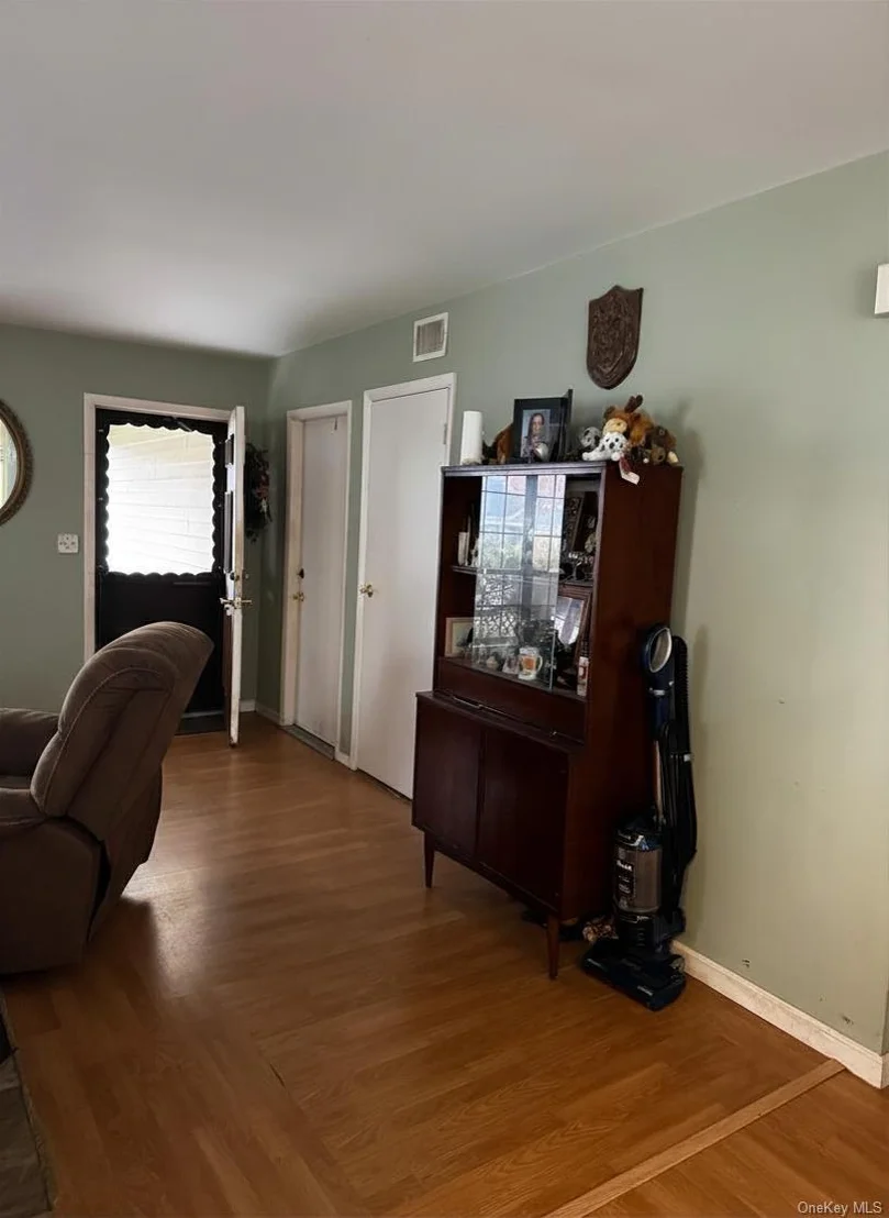 Photo of 268 Edinburgh Drive