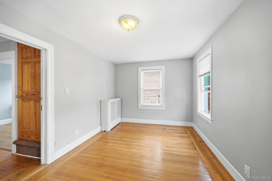 Photo of 4000 Pratt Avenue