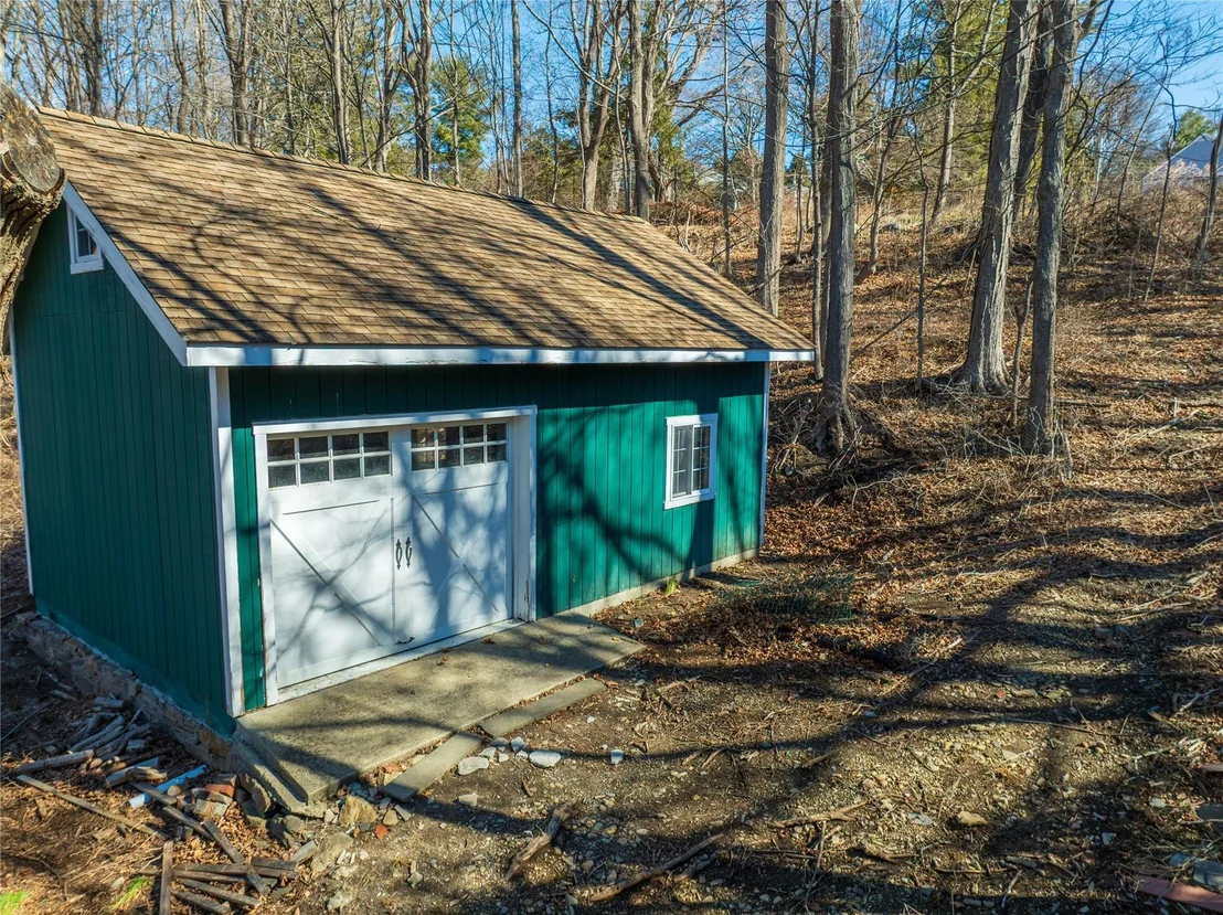 Photo of 10 Whippoorwill Road