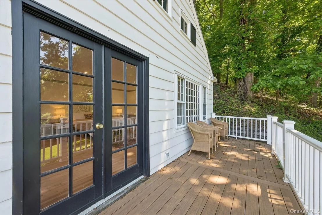 Photo of 15 Lloyd Harbor Road