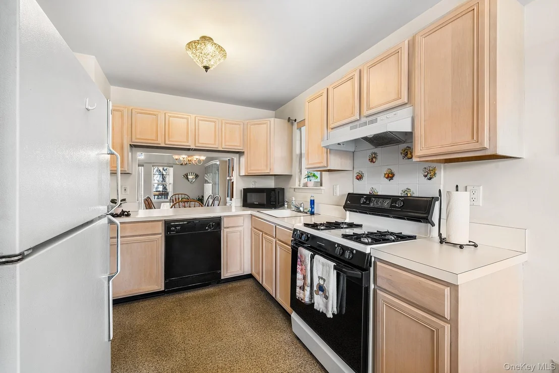 Photo of 1 Spruce Lane