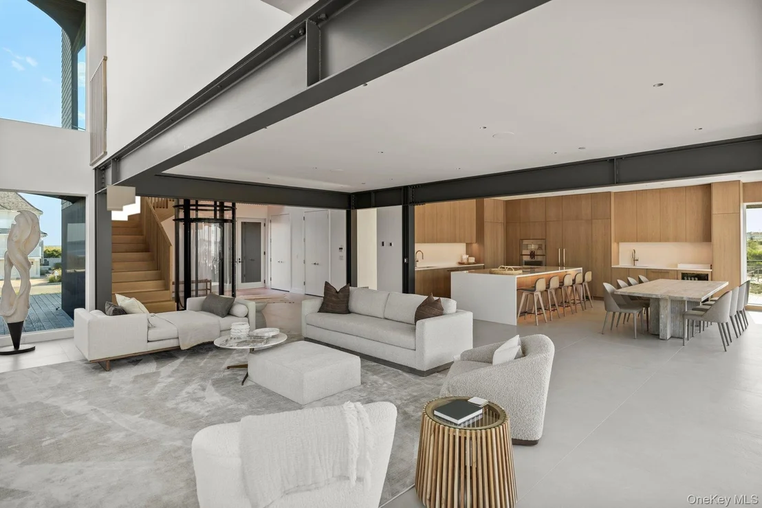Photo of 780 Dune Road