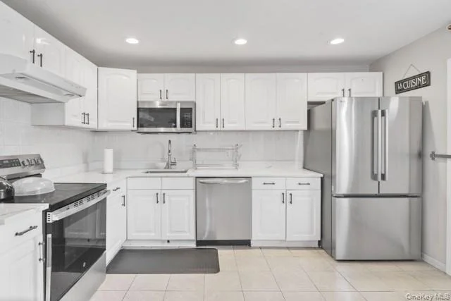 Photo of 1033 Rosedale Road