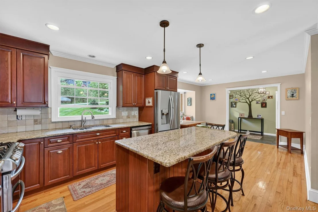 Photo of 8 Mountain Brook Road