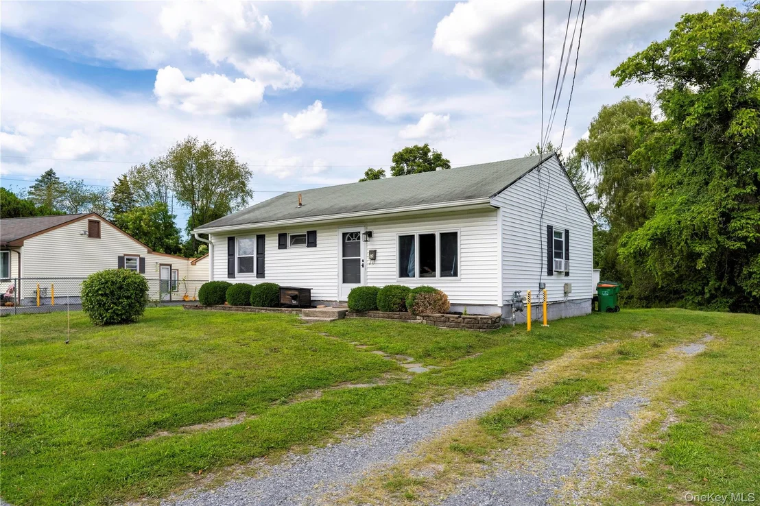 Photo of 52 Van Wyck Drive