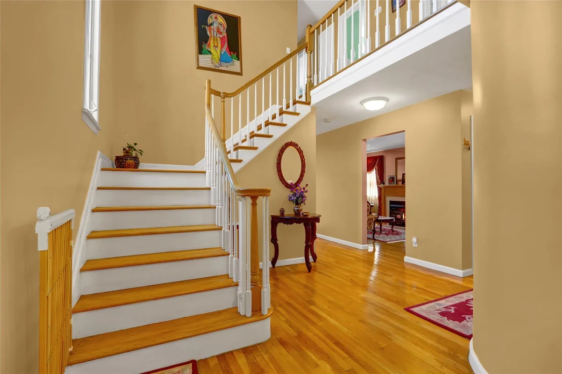 Photo of 3-27 Cresthaven Lane