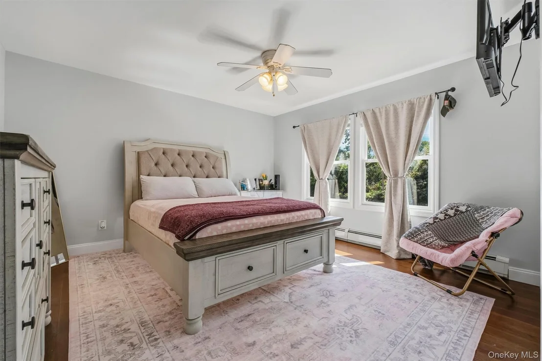 Photo of 47 Stringham Road