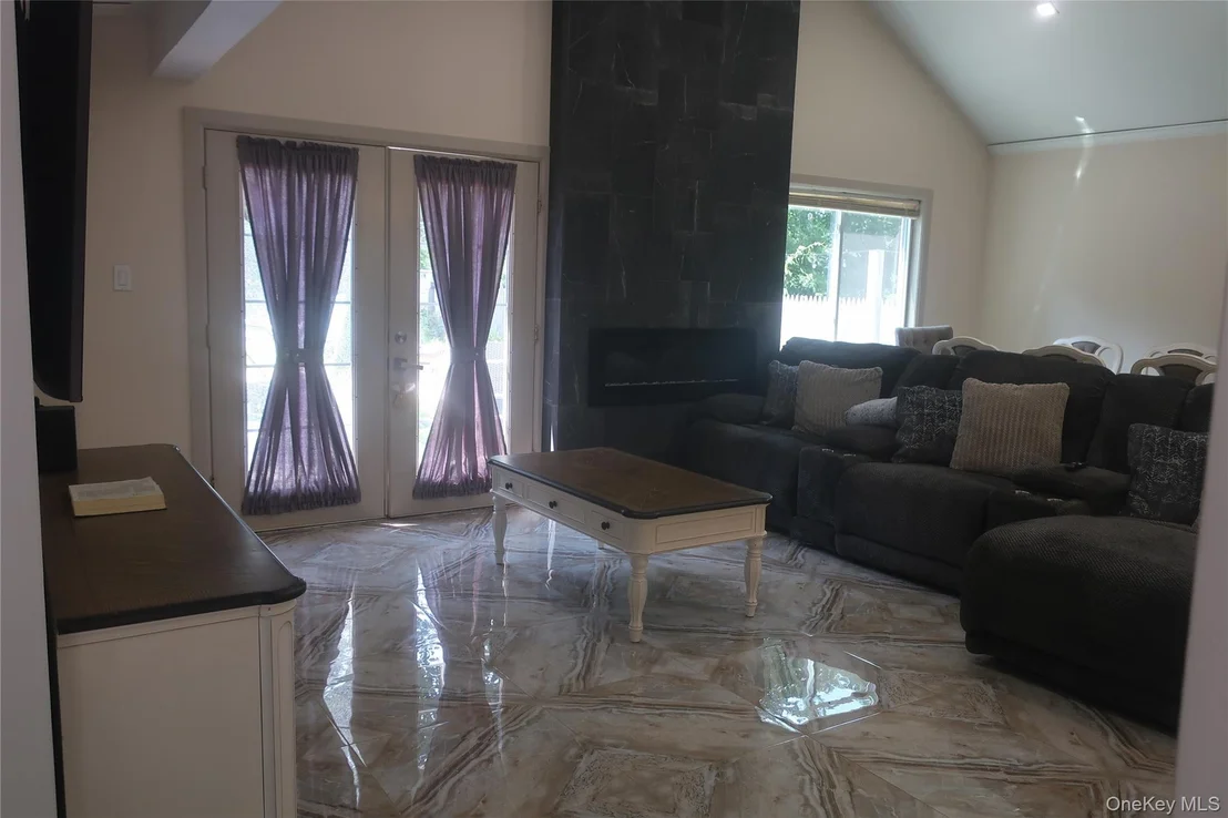 Photo of 28 Higgins Trail