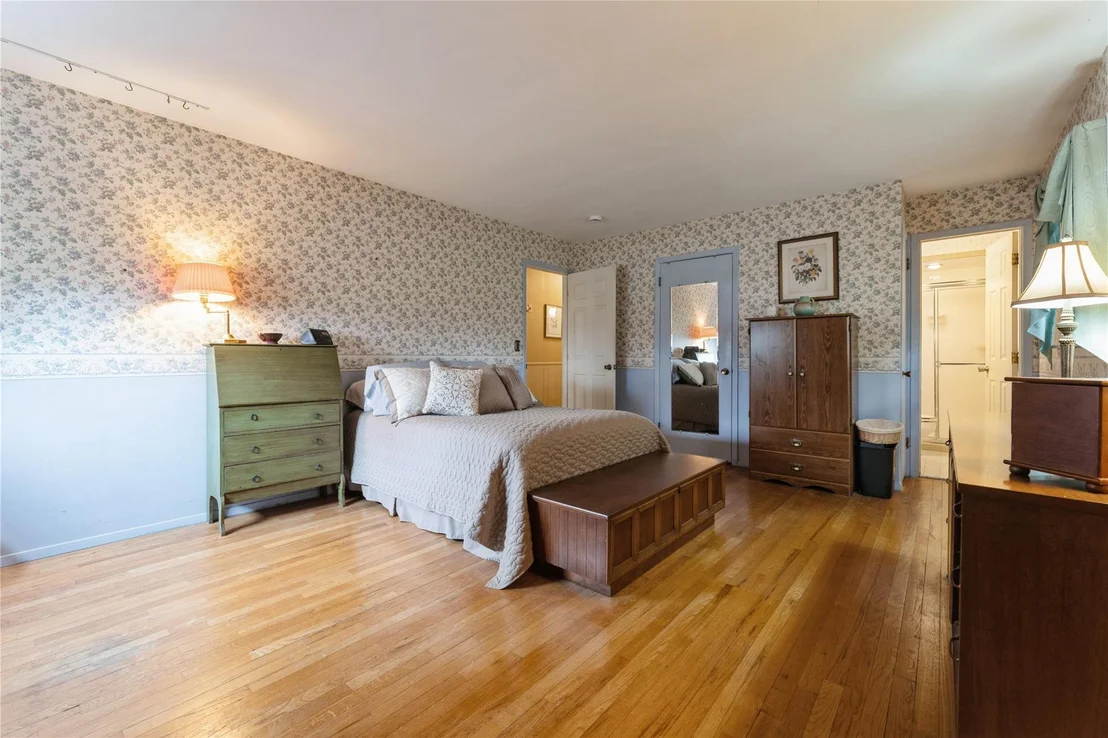 Photo of 6 Hampton Road