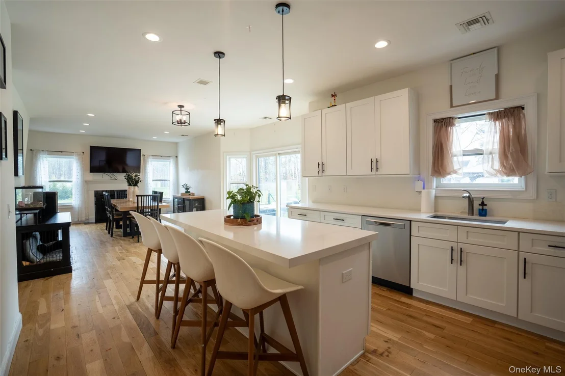 Photo of 140 Gull Dip Road