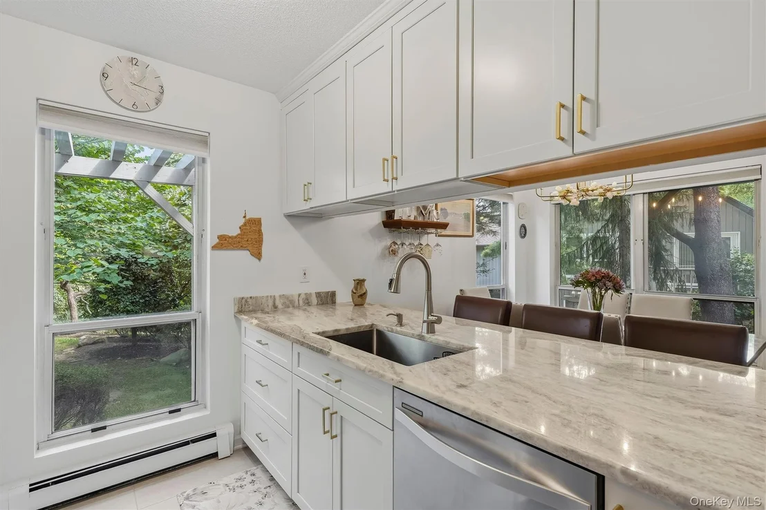 Photo of 25 Villa Drive