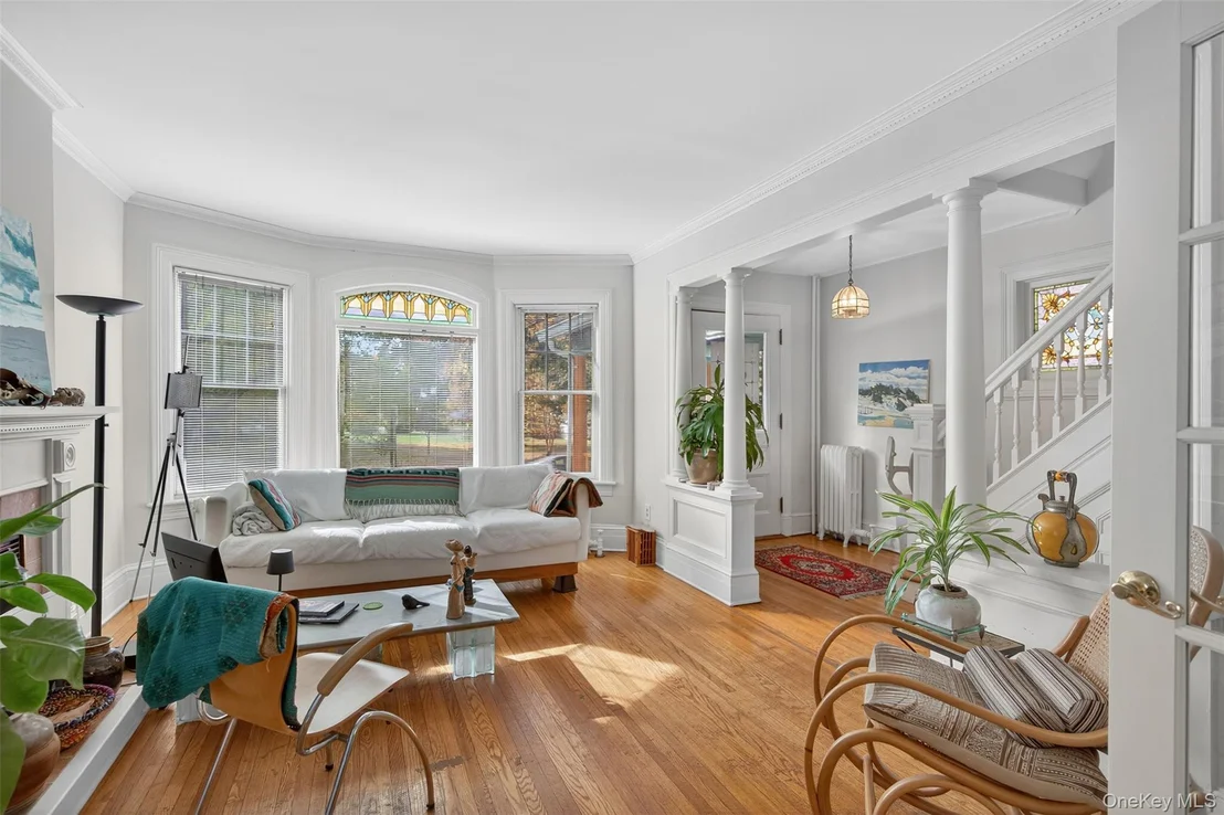 Photo of 20 Whitehouse Avenue