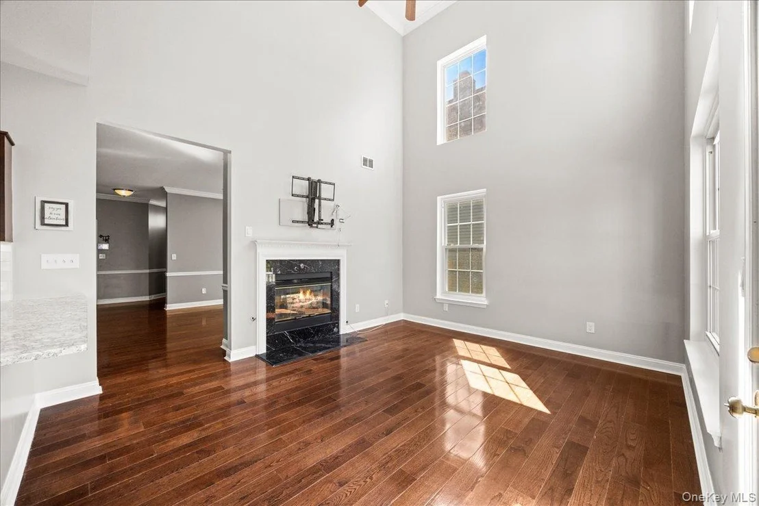 Photo of 192 Benefield Boulevard