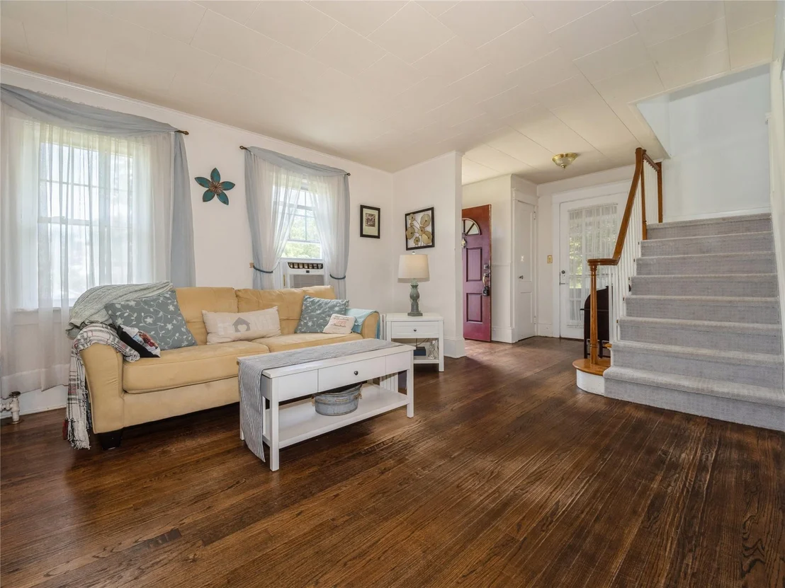 Photo of 2 Mitchell Avenue
