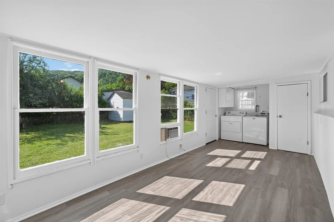 Photo of 34 Hurd Avenue