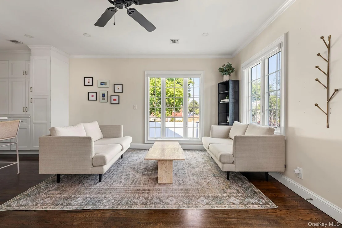 Photo of 80 Central Boulevard