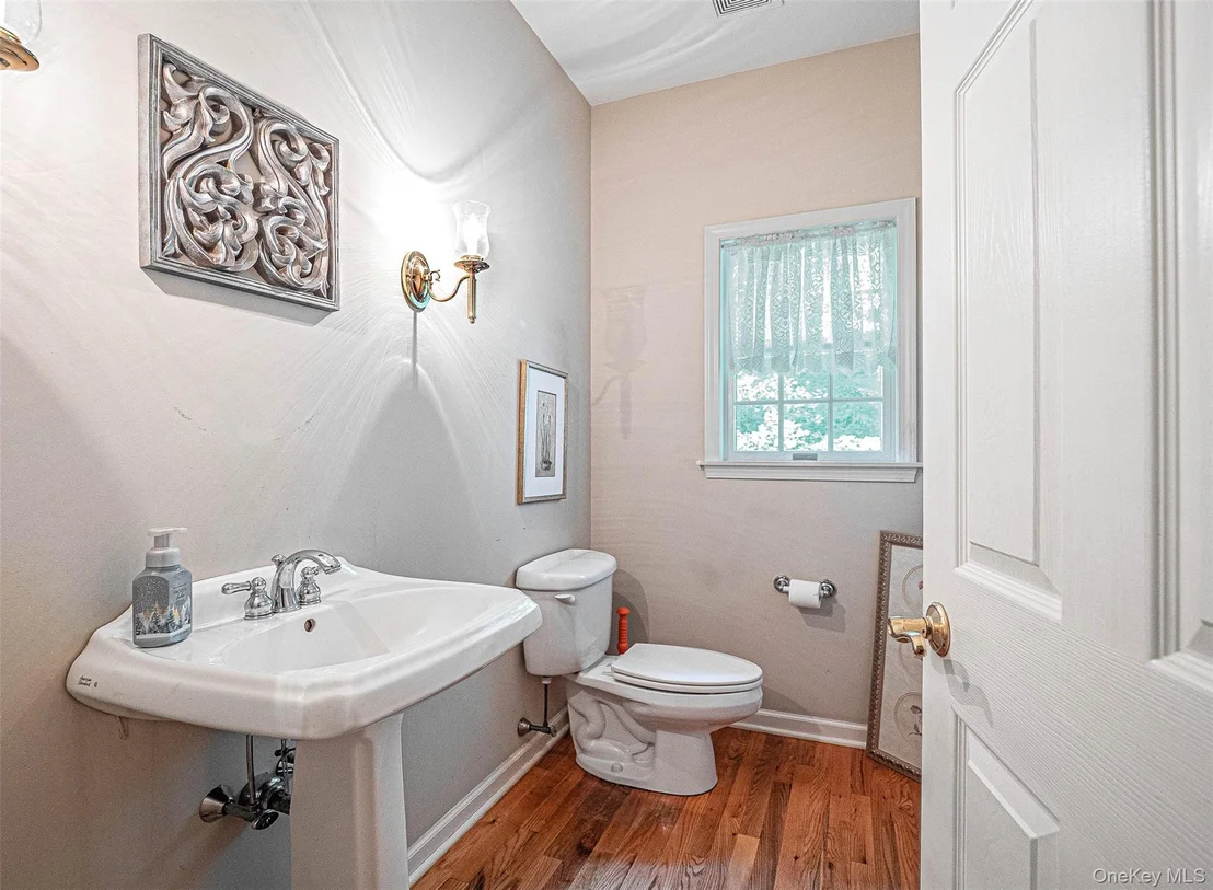 Photo of 84 Meadow Ridge Road