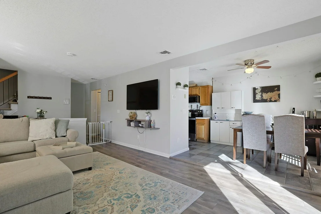 Photo of 36 Hemlock Circle