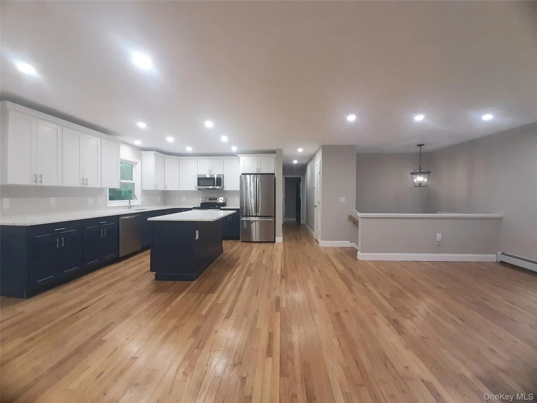 Photo of 38 Pine Woods Road
