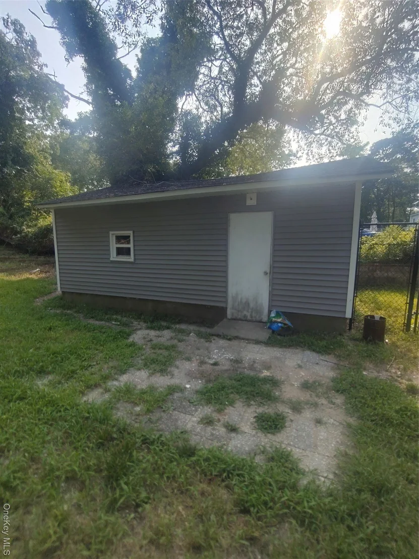 Photo of 54 Meadowmere Avenue