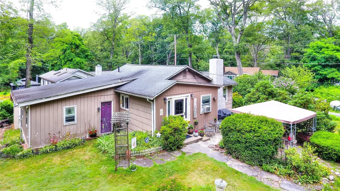 Photo of 5 Orchard Trail
