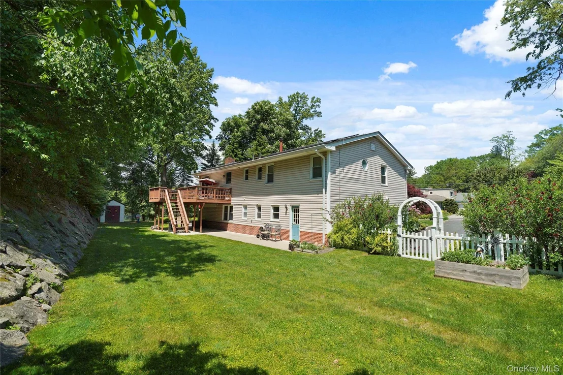 Photo of 2 Rochambeau Drive