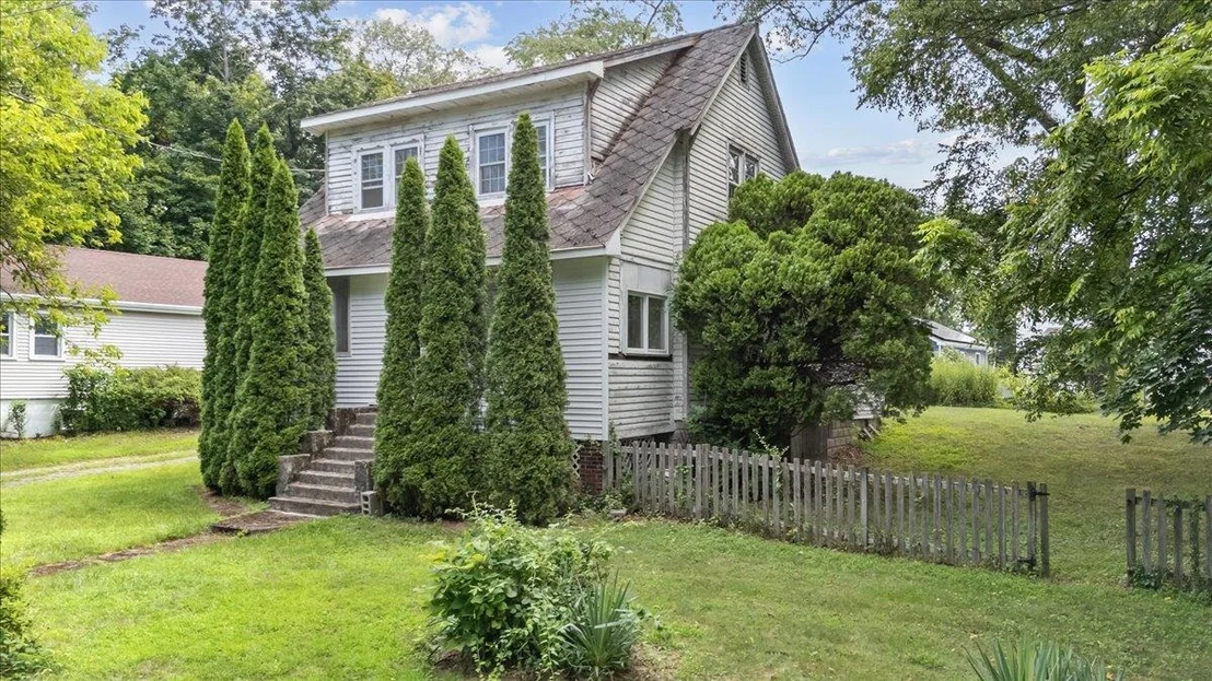 Photo of 92 Lake Drive