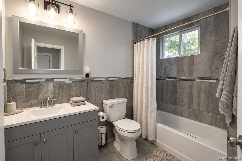 Photo of 102 Patchogue Drive
