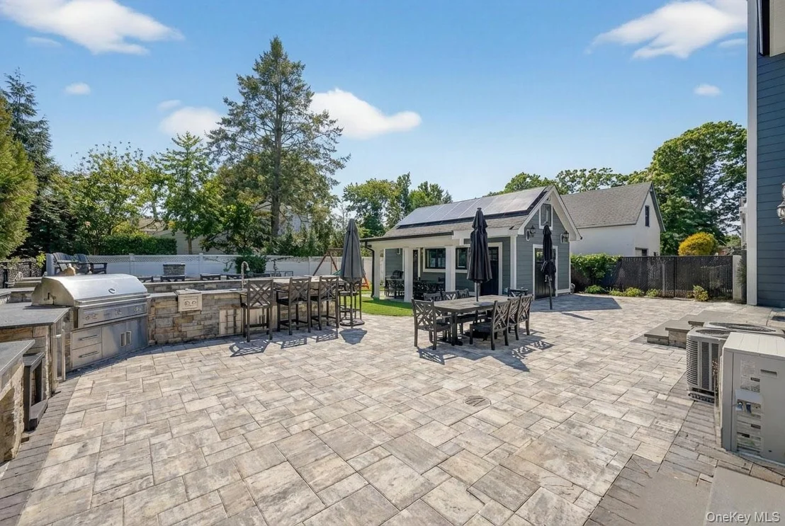Photo of 20 Westbridge Drive
