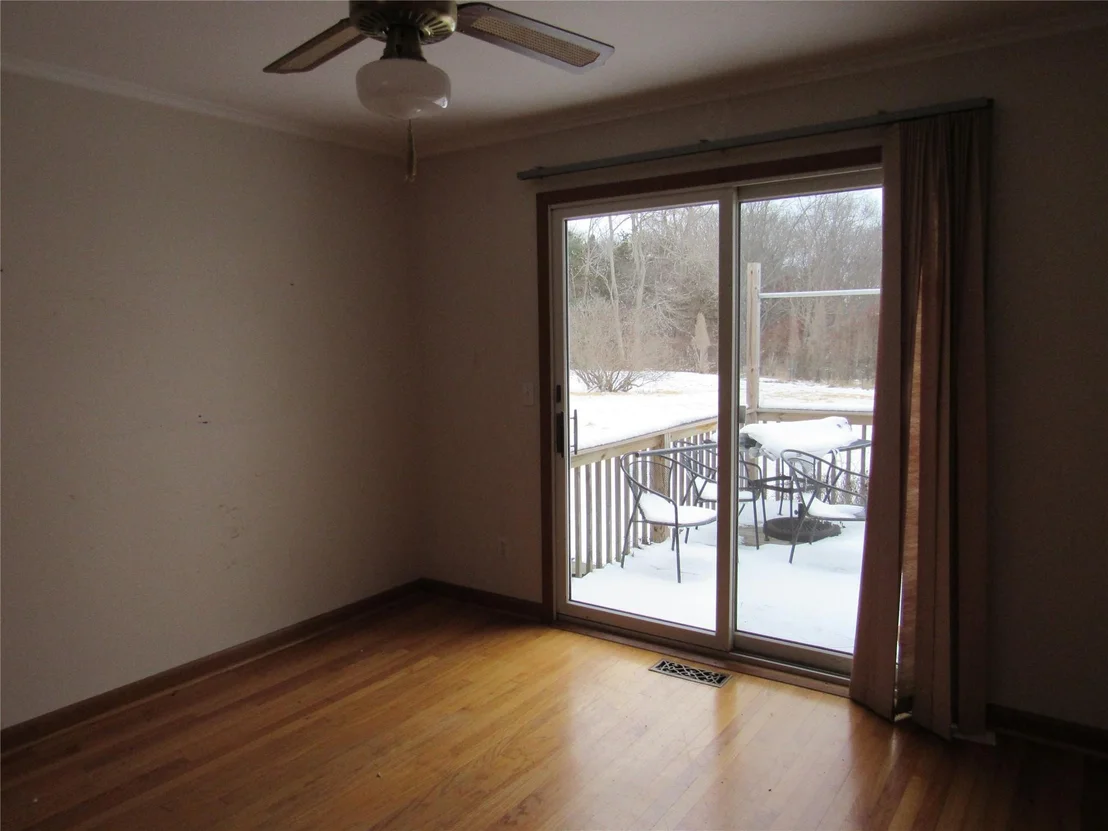 Photo of 166 Manor Lane