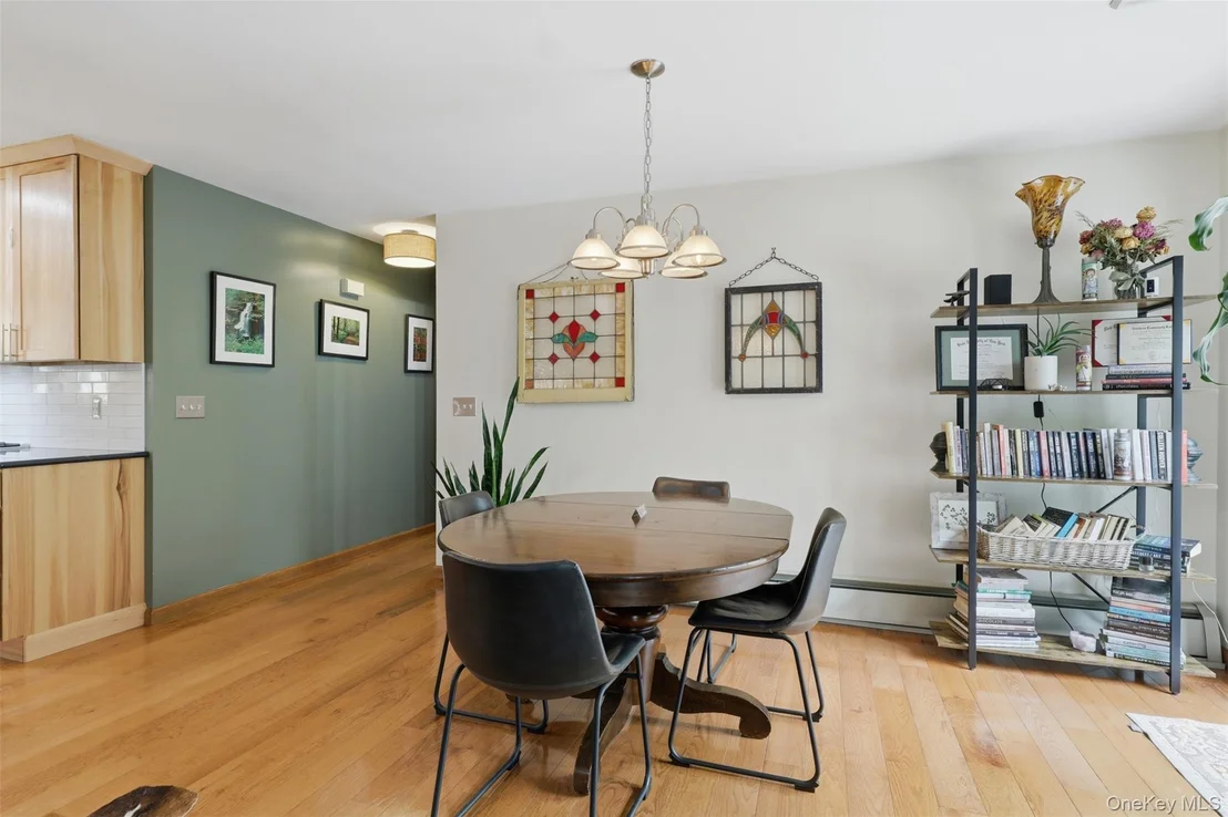 Photo of 128 Sawmill Road
