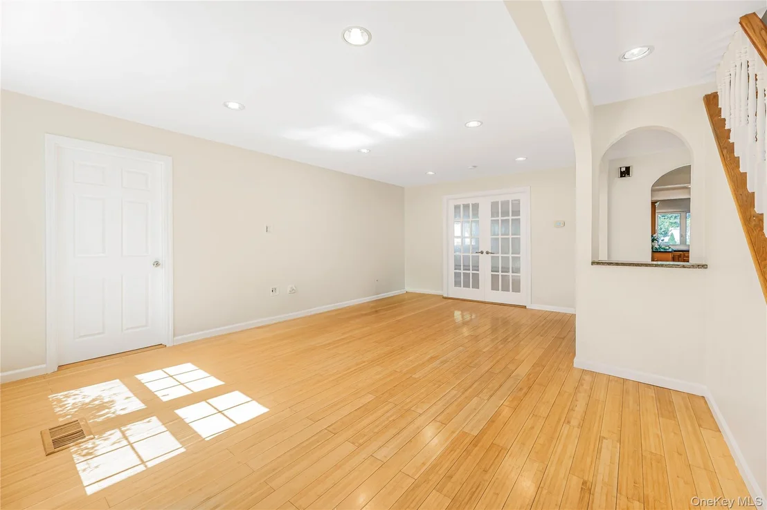 Photo of 397 Concord Road