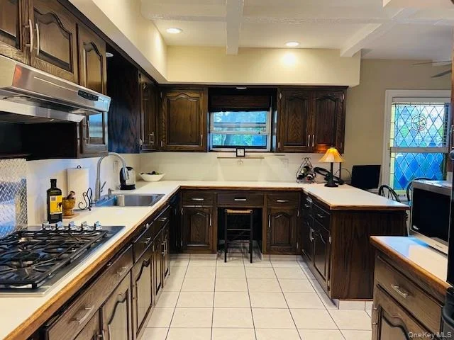 Photo of 187 Moore Avenue
