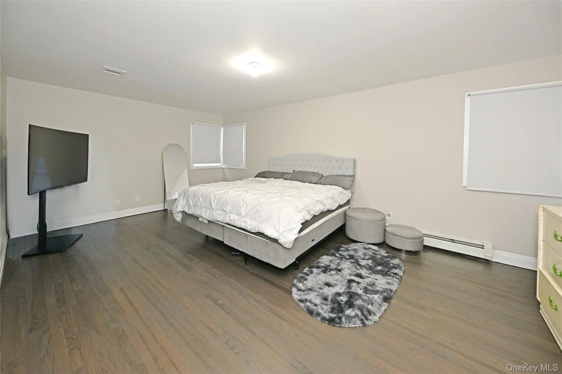 Photo of 7 Charlotte Drive