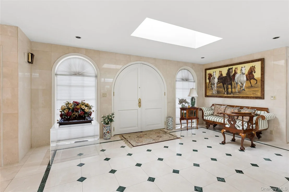 Photo of 247 Barrett Road