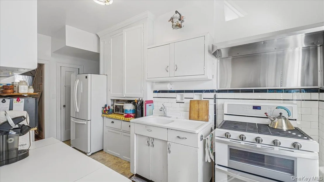 Photo of 52-61 66th Street