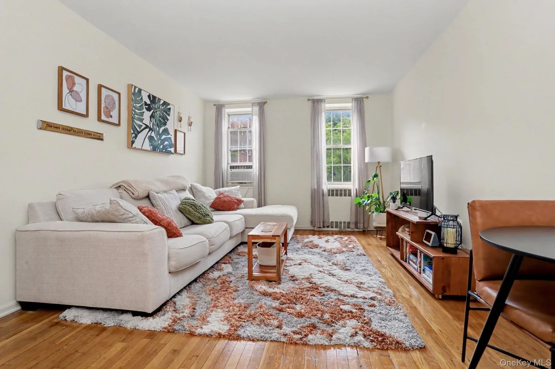 Photo of Unit B47 at 776 Bronx River