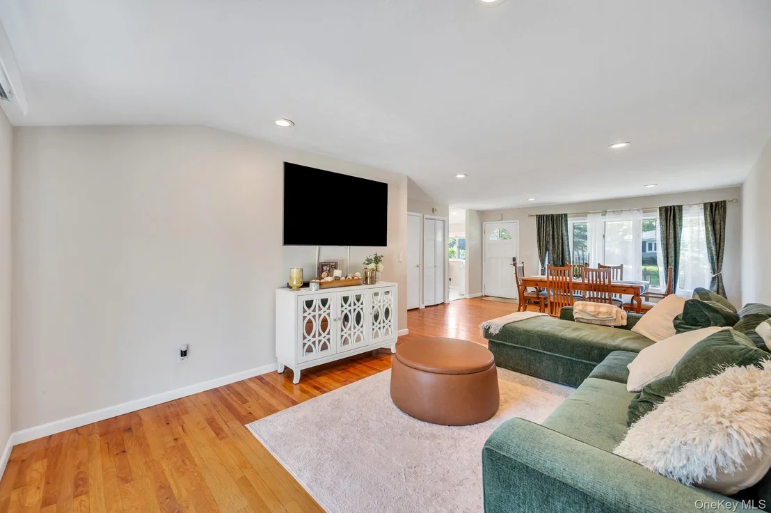Photo of 3 Bayberry Drive