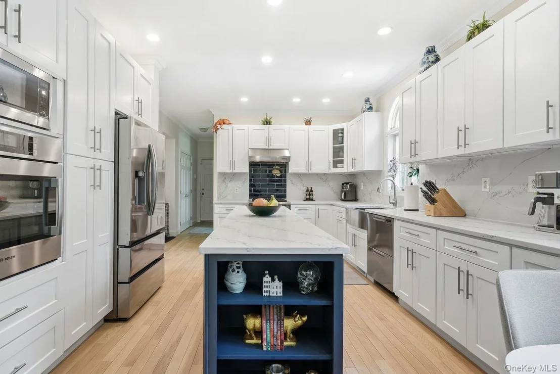 Photo of 882 Kipling Drive