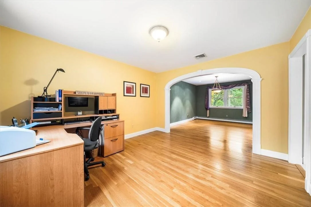 Photo of 46 Brookview Drive