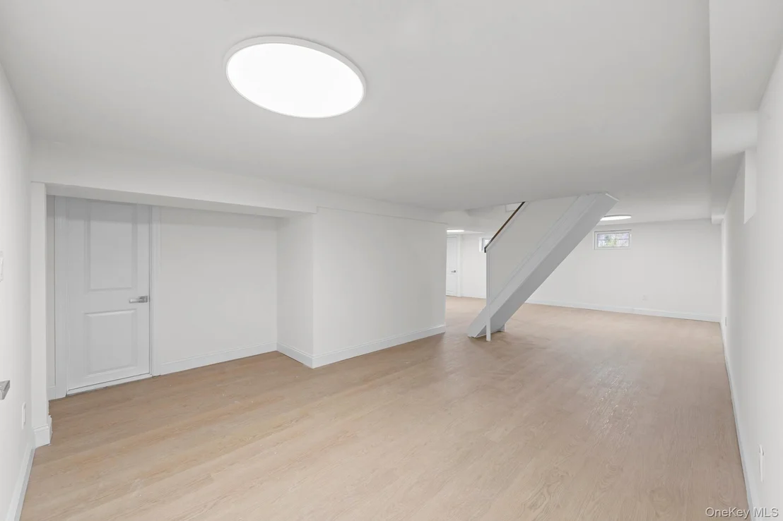 Photo of 2 Fordham Place