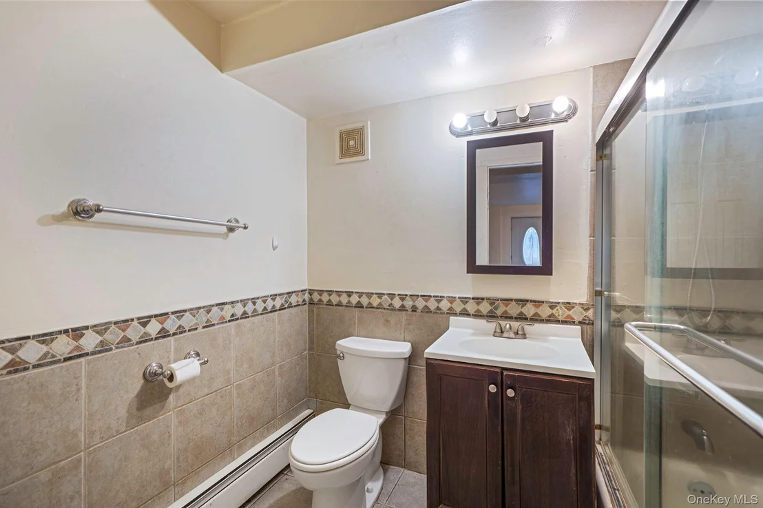 Photo of 61 Ledgewood Drive