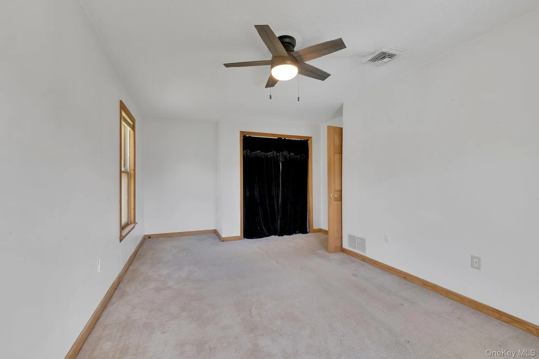 Photo of 19 Eagle Heights Place