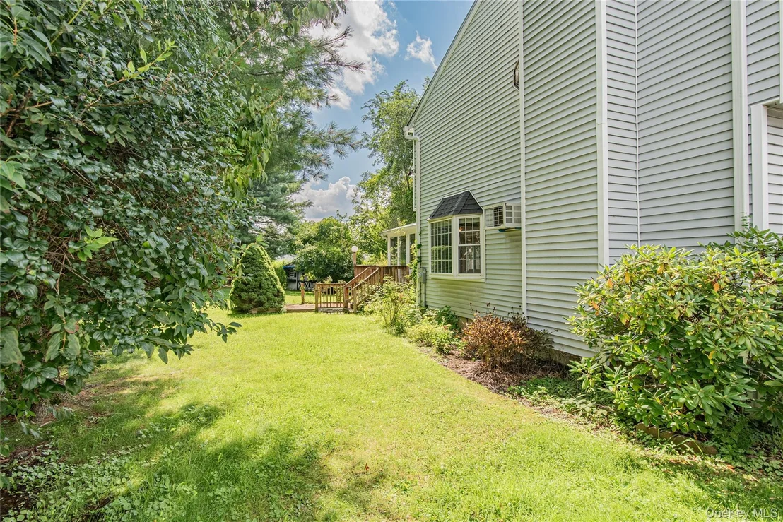 Photo of 218 Fishkill Landing