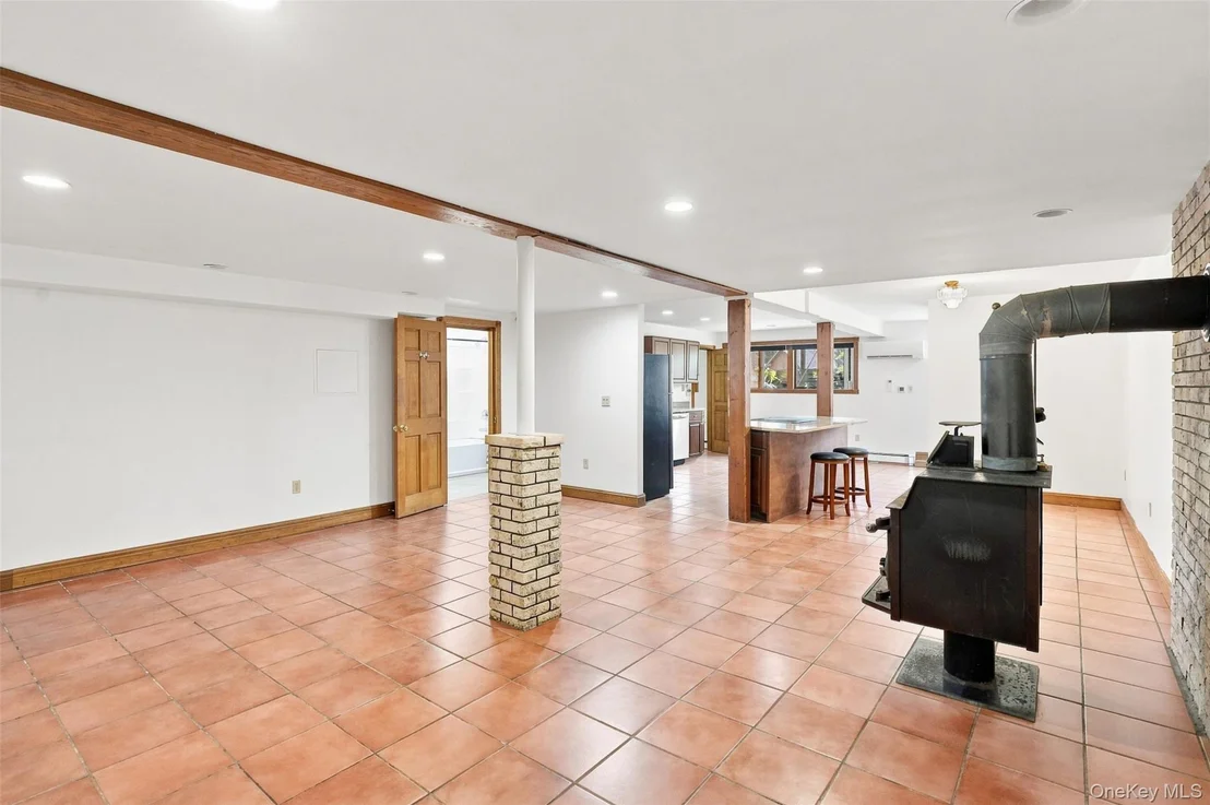 Photo of 289 Pine Grove Road