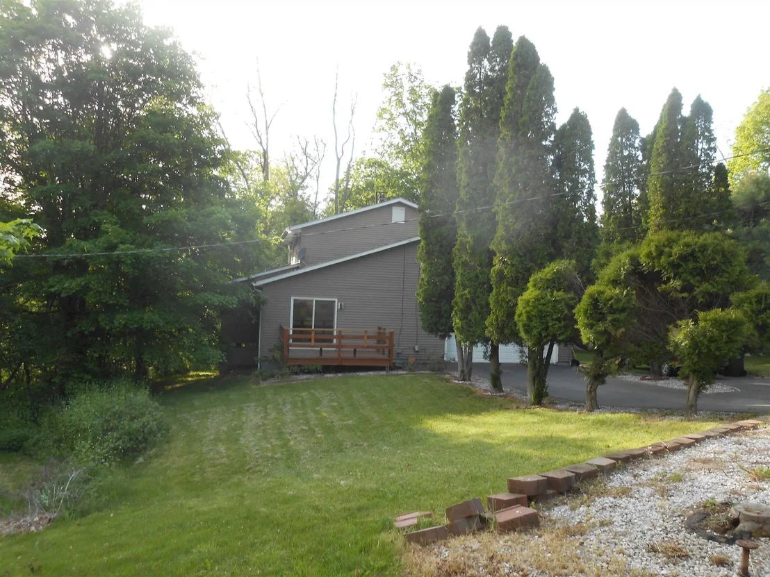 Photo of 102 SIMONE Drive